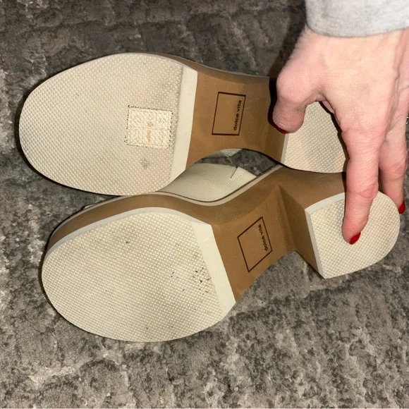 Dolce Vita Clear Emery Platform Sandals - Picture 5 of 8